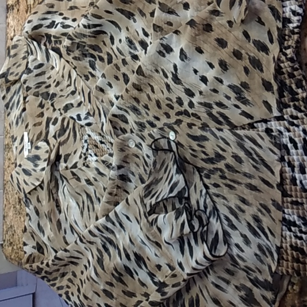 WOMENS BLOUSE